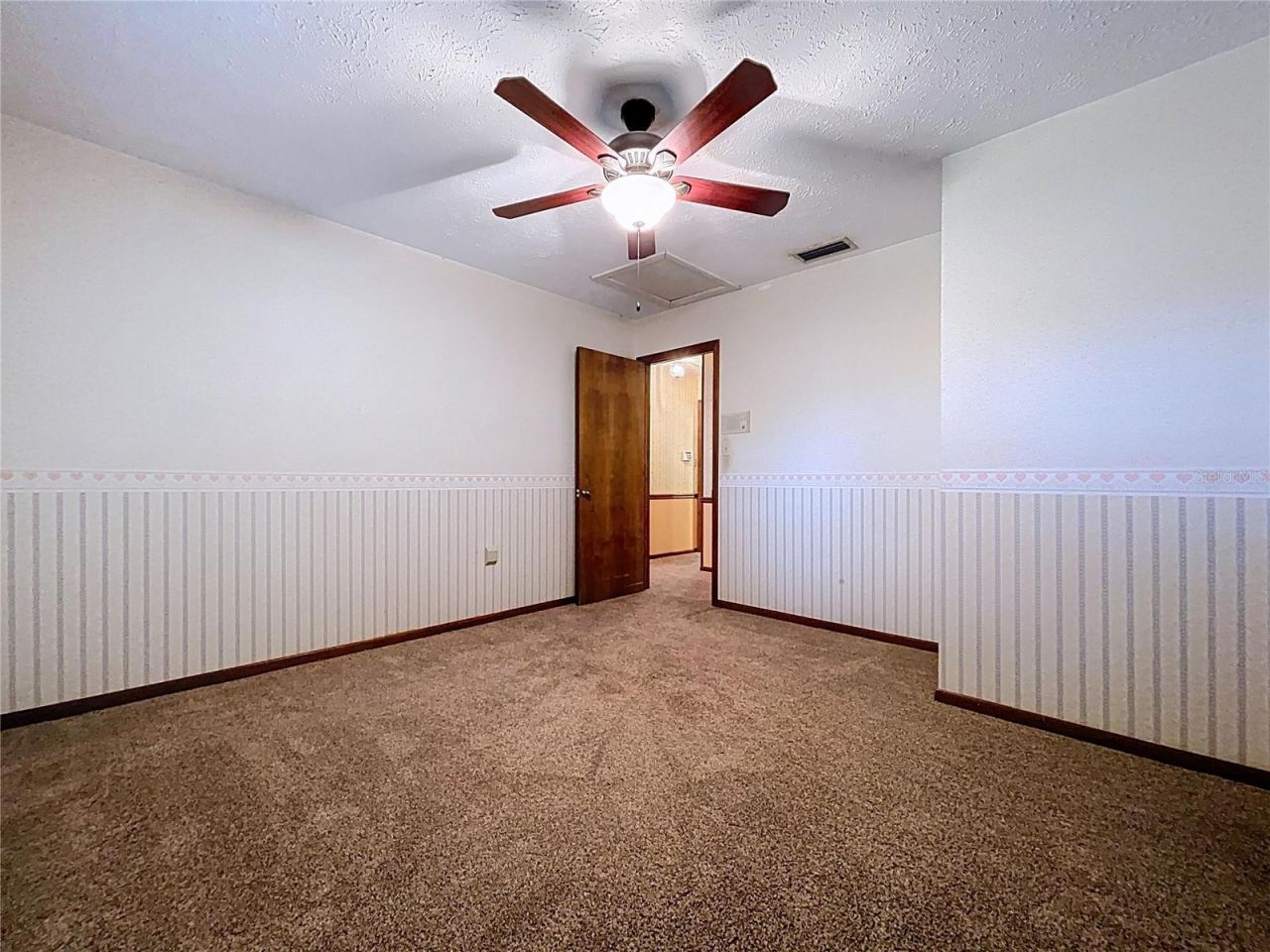 9471 Mcintosh Road, Dover, FL 33527 Photo