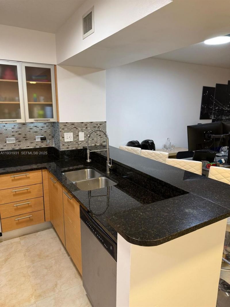 31 SE 5th St, Unit 2907, Miami, FL 33131 Photo