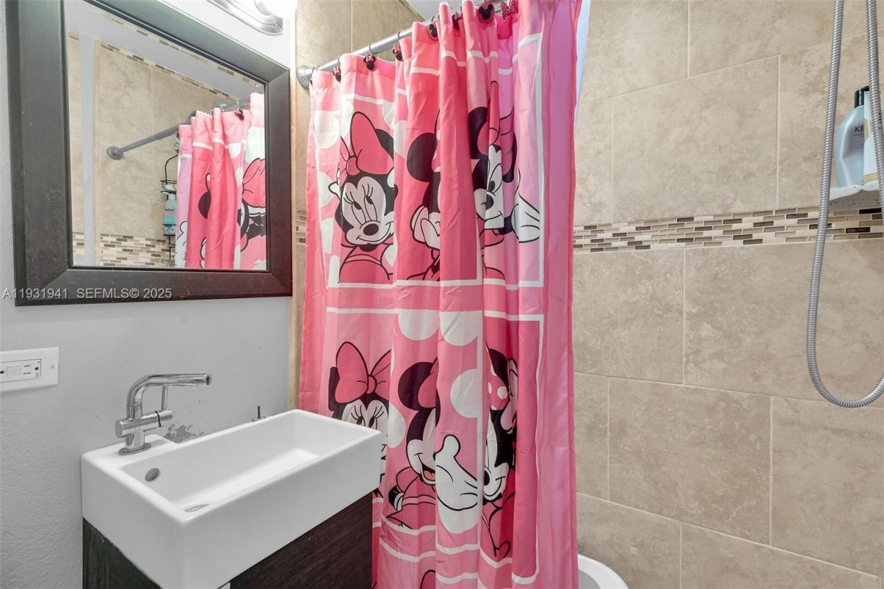 427 89th Street Ocean, Marathon, FL 33050 Photo