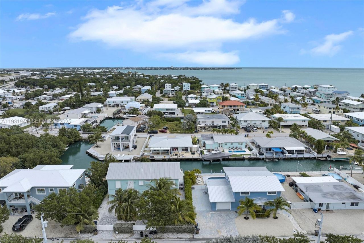 427 89th Street Ocean, Marathon, FL 33050 Photo