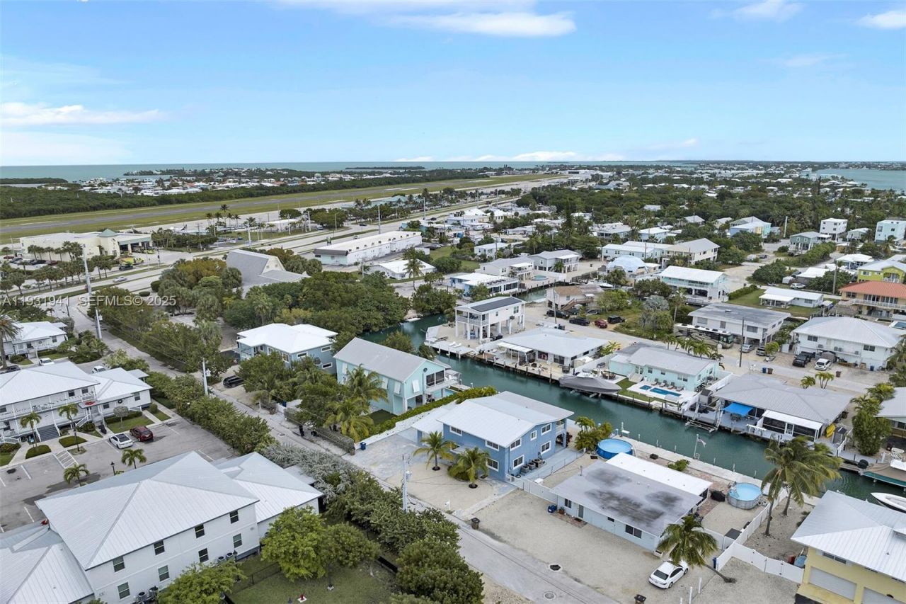 427 89th Street Ocean, Marathon, FL 33050 Photo