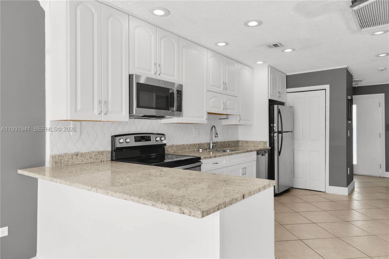 427 89th Street Ocean, Marathon, FL 33050 Photo