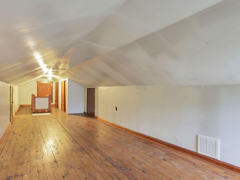 3585 East Pike, Zanesville, OH 43701 Photo 38