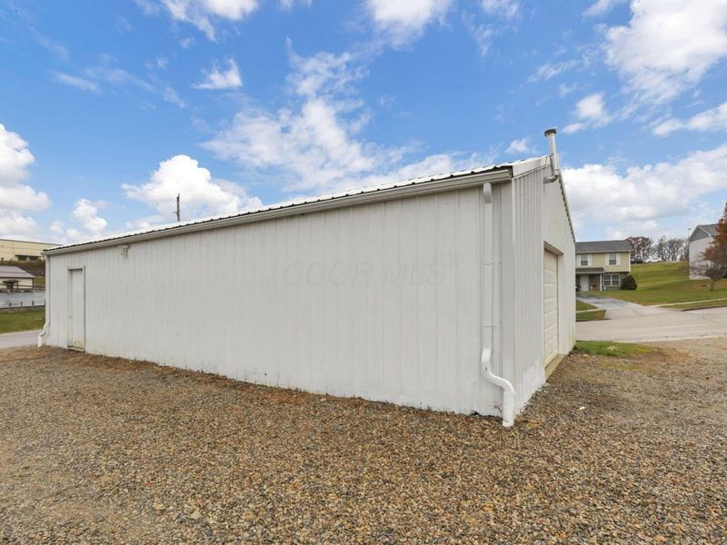 3585 East Pike, Zanesville, OH 43701 Photo 44