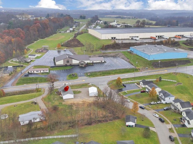 3585 East Pike, Zanesville, OH 43701 Photo 53