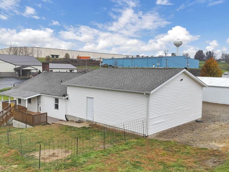 3585 East Pike, Zanesville, OH 43701 Photo 56