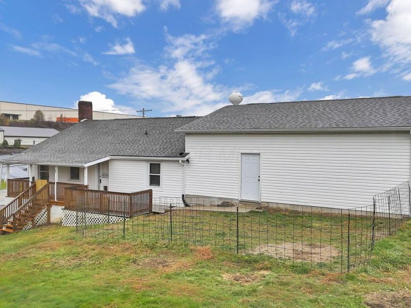 3585 East Pike, Zanesville, OH 43701 Photo 6