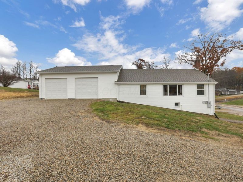 3585 East Pike, Zanesville, OH 43701 Photo 9