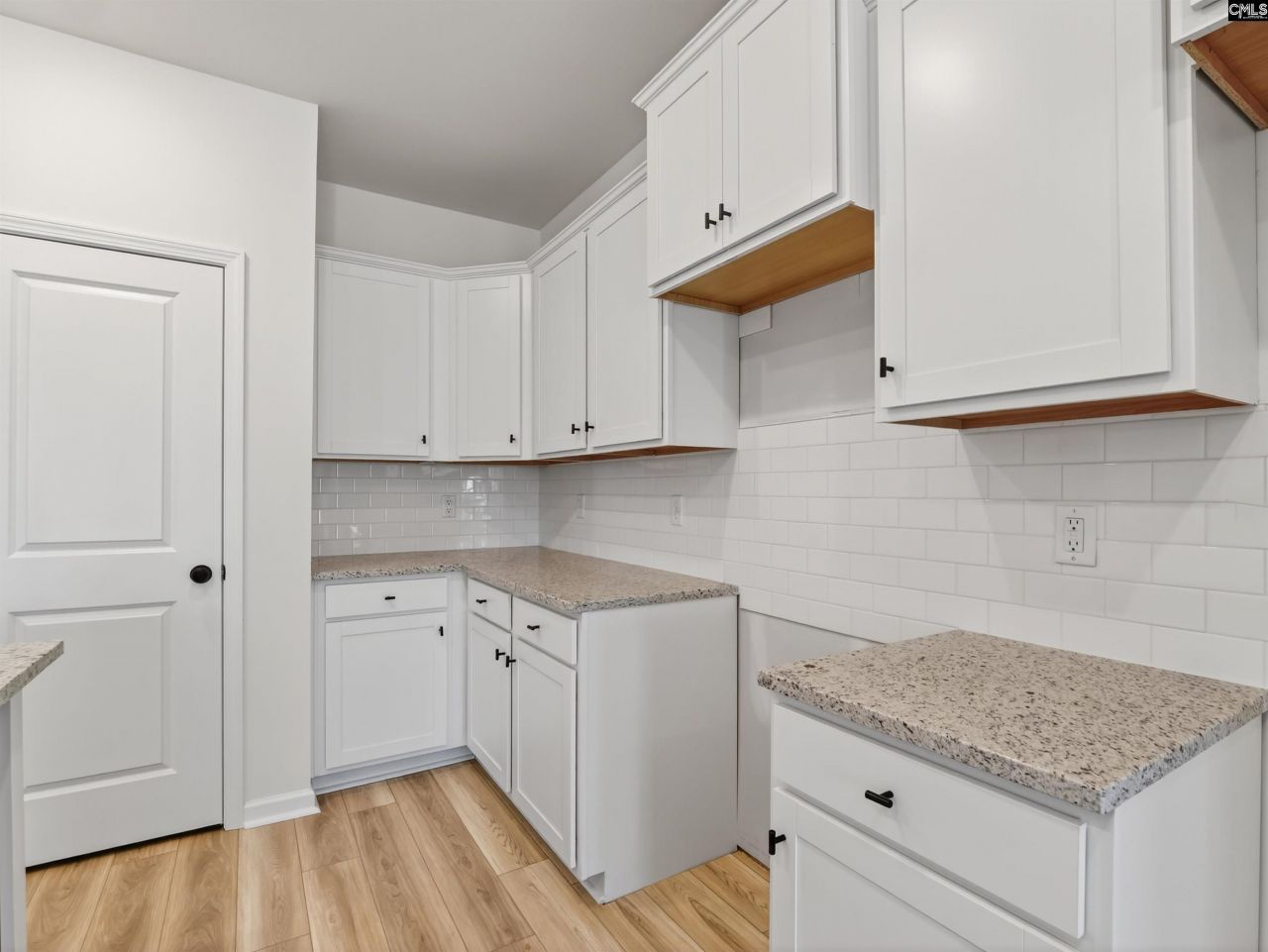 648 Old Charleston Road Photo 27