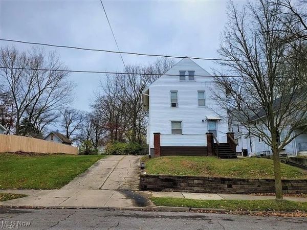 804 Beardsley Street, Akron, OH 44311