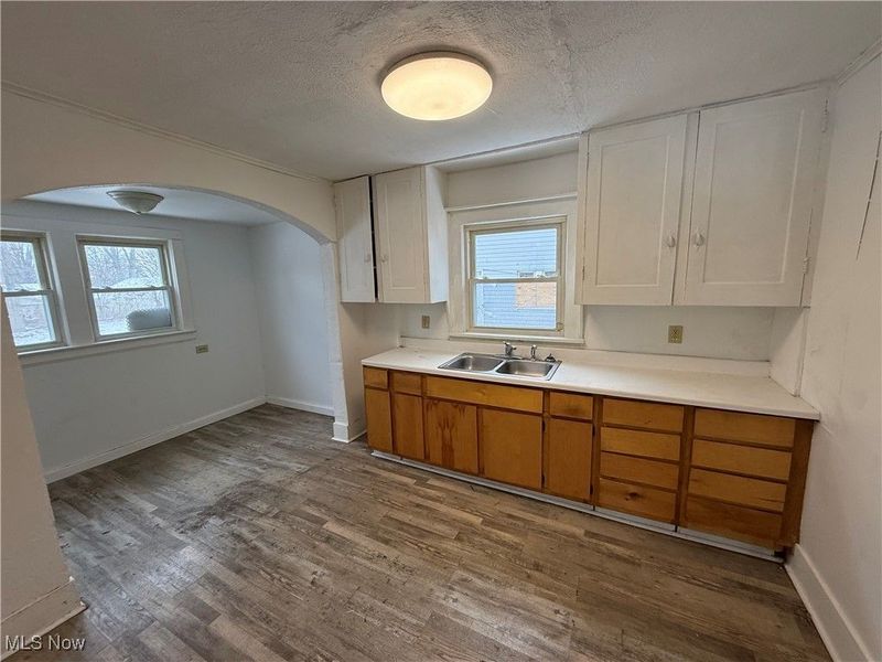 804 Beardsley Street, Akron, OH 44311 Photo 6