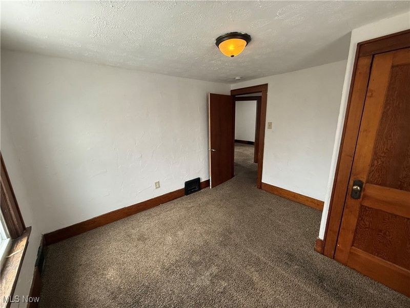 804 Beardsley Street, Akron, OH 44311 Photo 9