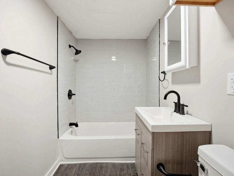 1041 Market Street, Zanesville, OH 43701 Photo 16