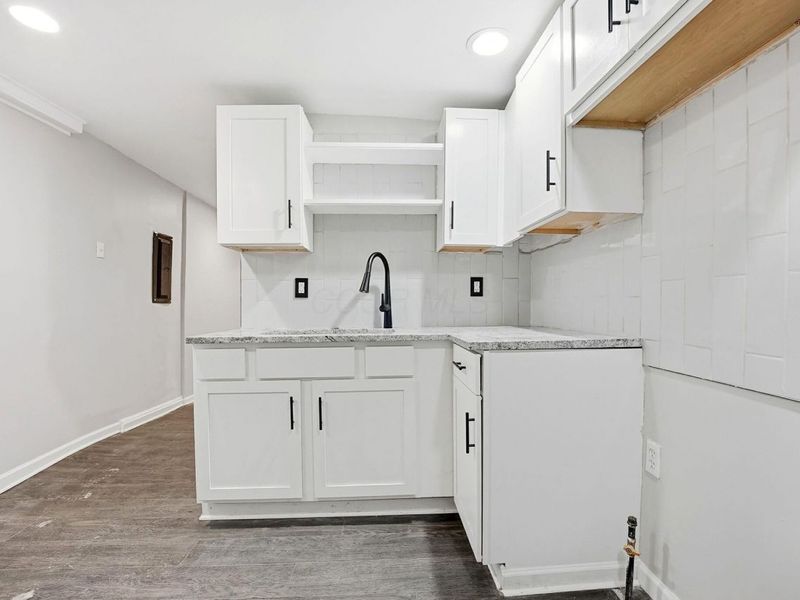 1041 Market Street, Zanesville, OH 43701 Photo 6