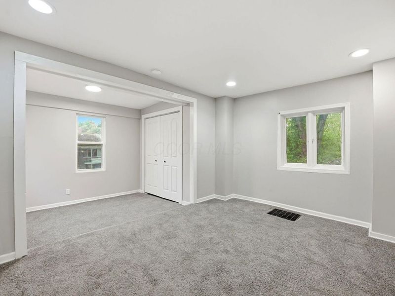 1041 Market Street, Zanesville, OH 43701 Photo 8