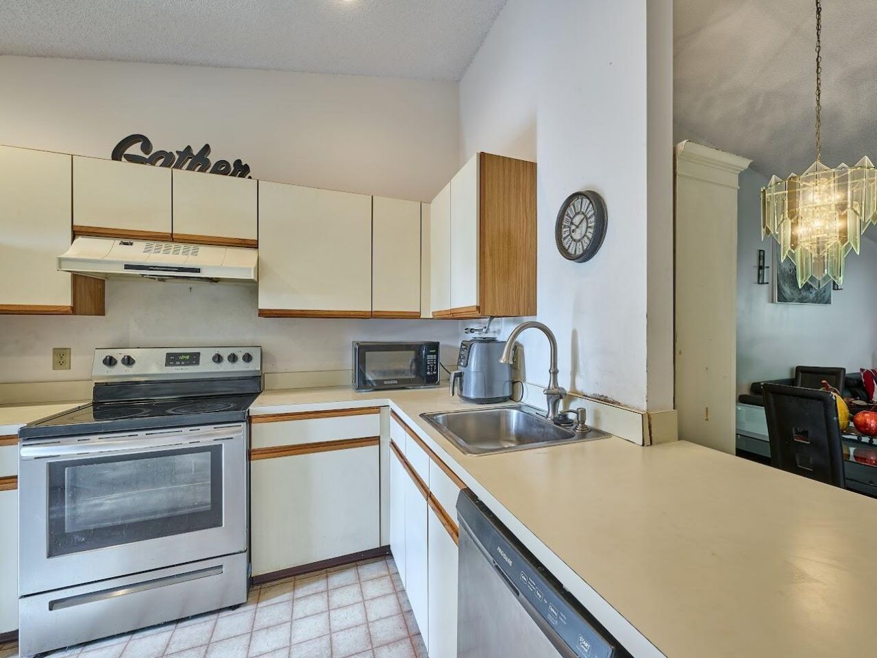 498 Iron Forge Ct Court, Royal Palm Beach, FL 33411 Photo