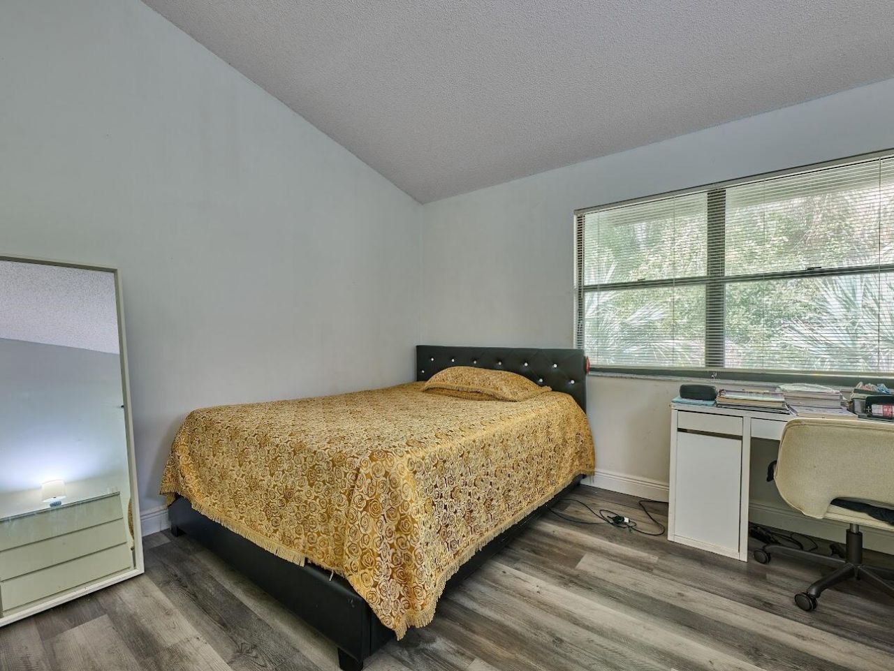 498 Iron Forge Ct Court, Royal Palm Beach, FL 33411 Photo