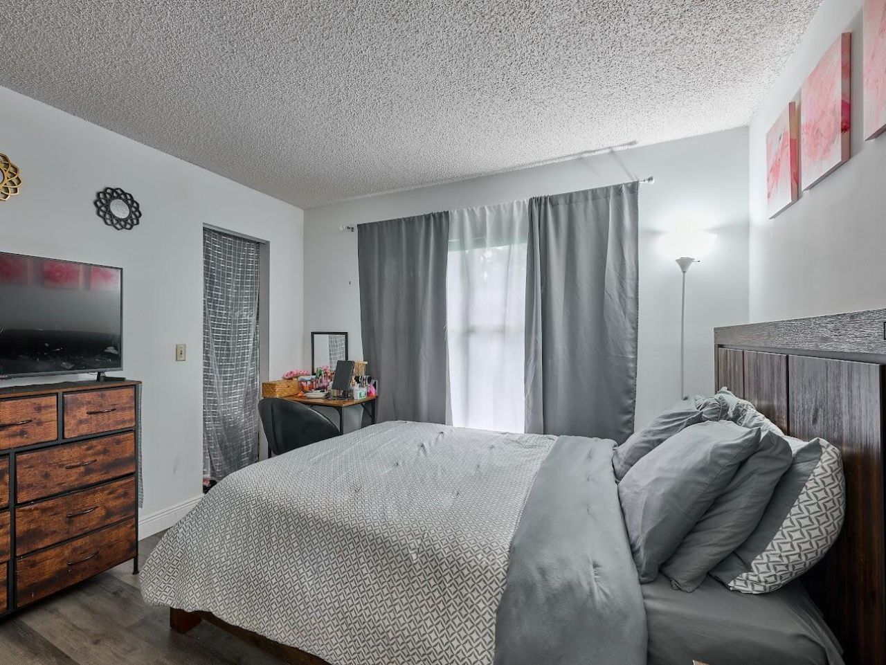 498 Iron Forge Ct Court, Royal Palm Beach, FL 33411 Photo