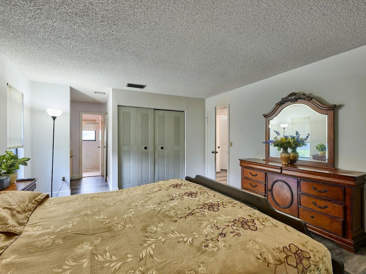 498 Iron Forge Ct Court, Royal Palm Beach, FL 33411 Photo