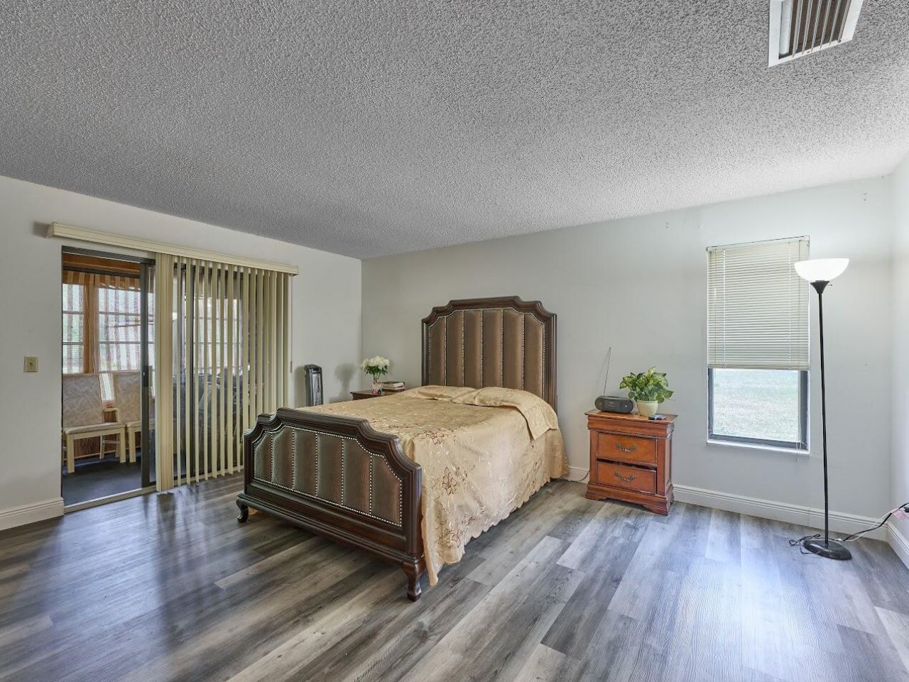 498 Iron Forge Ct Court, Royal Palm Beach, FL 33411 Photo