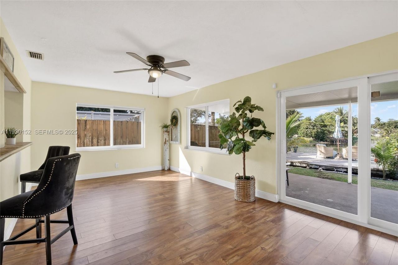 3373 NW 64th St, Fort Lauderdale, FL 33309 Photo