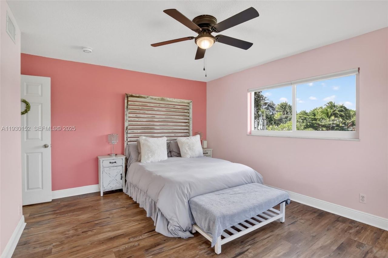 3373 NW 64th St, Fort Lauderdale, FL 33309 Photo