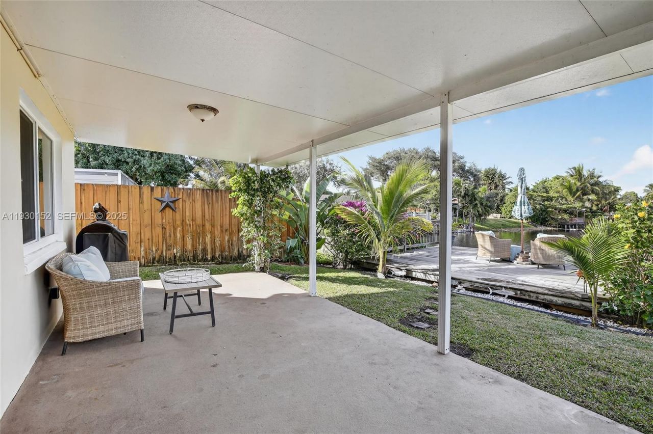 3373 NW 64th St, Fort Lauderdale, FL 33309 Photo