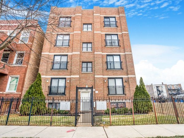 4925 S Forrestville Avenue, Unit 3S, Chicago, IL 60615