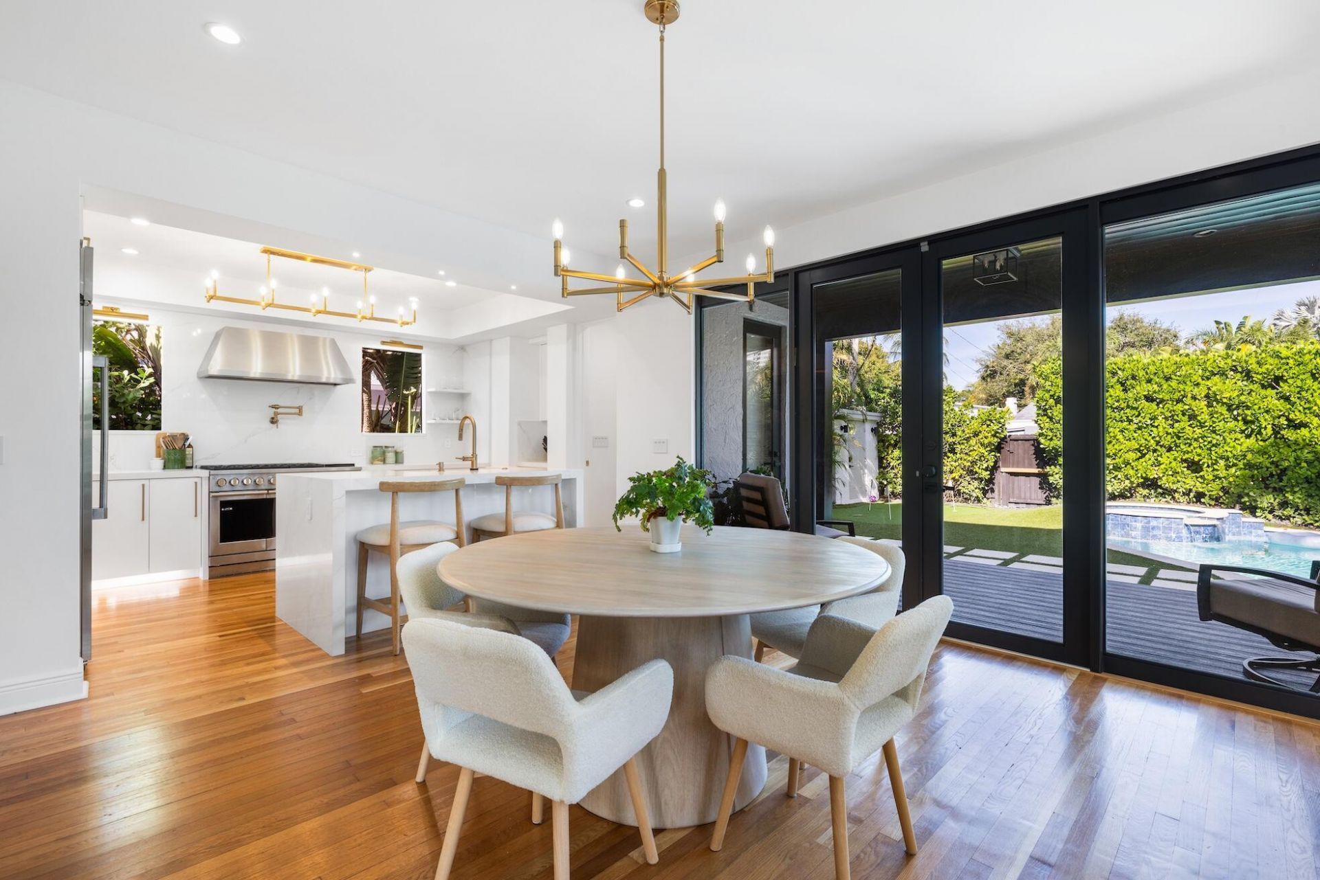 501 38th Street, West Palm Beach, FL 33407 Photo