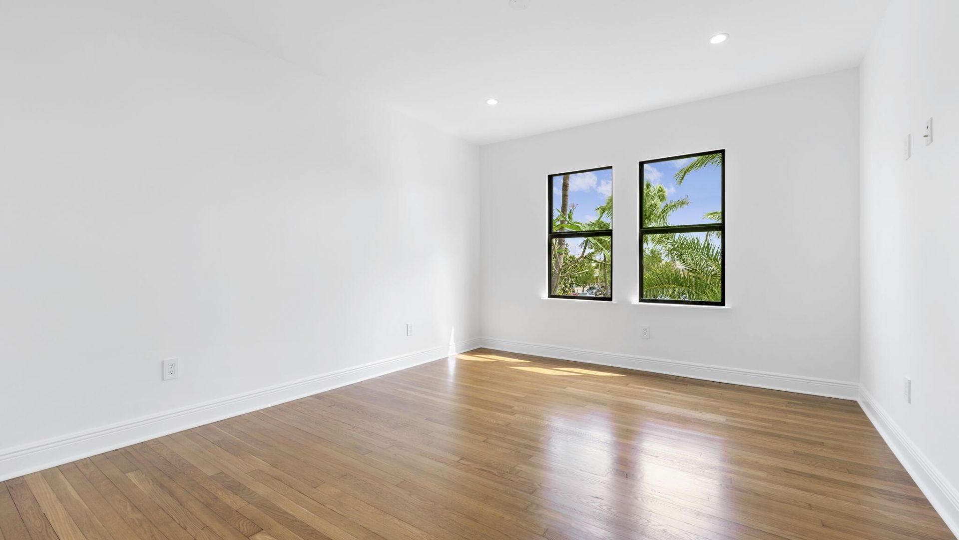 501 38th Street, West Palm Beach, FL 33407 Photo