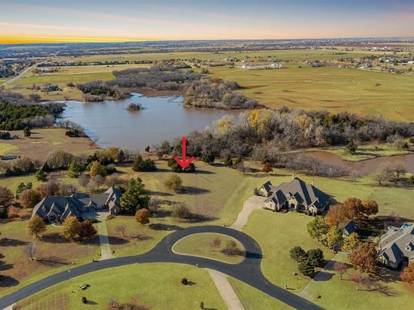 18077 Carlton Way, Edmond, OK 73012