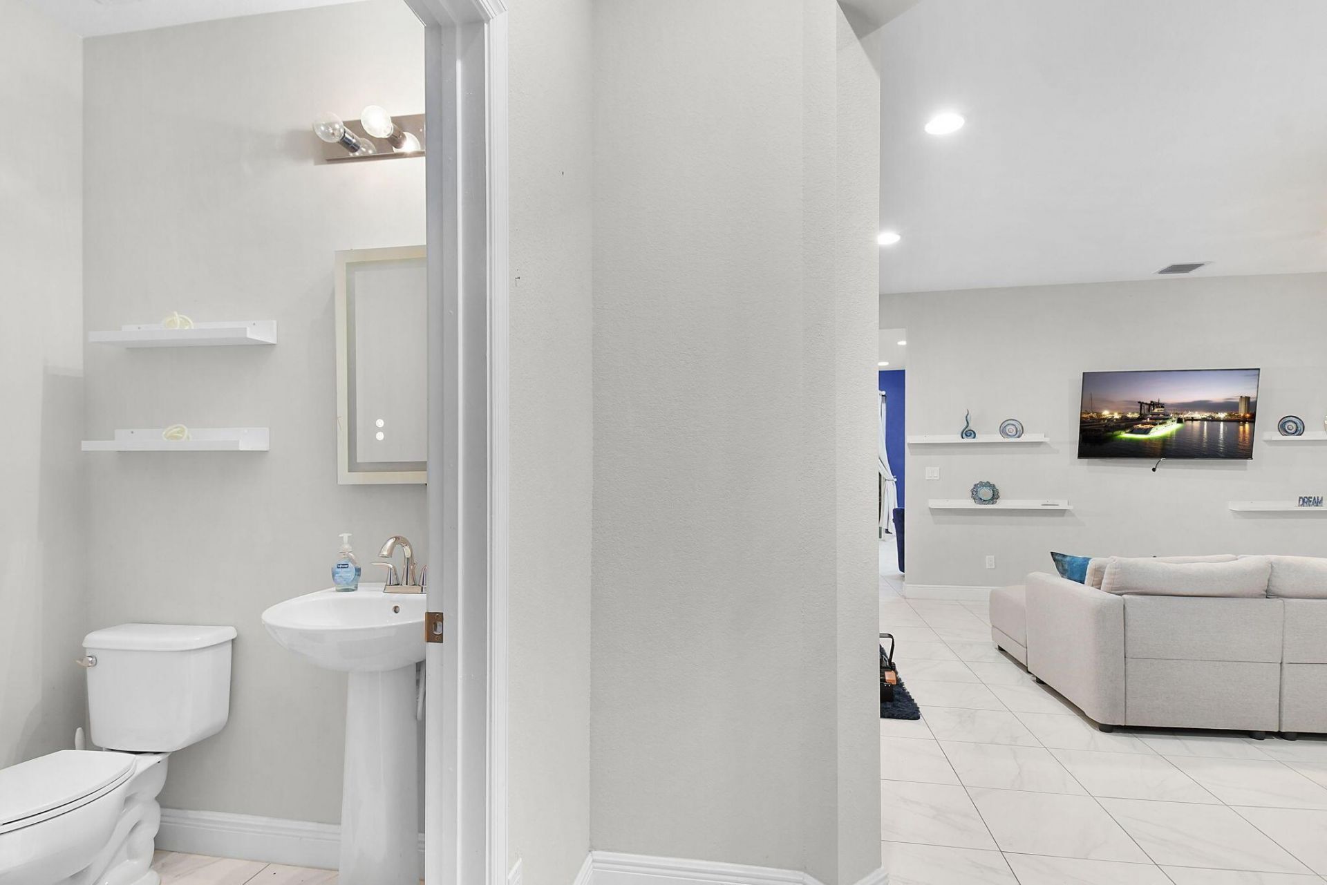 1573 NW Cataluna Circle, Port Saint Lucie, FL 34986 Photo