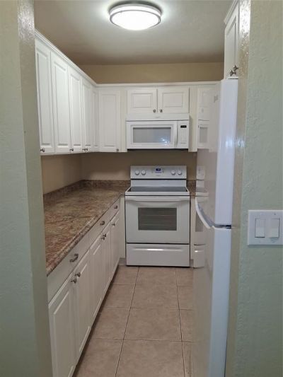 5720 NE 22nd Way, Unit 406, Fort Lauderdale, FL 33308 Photo