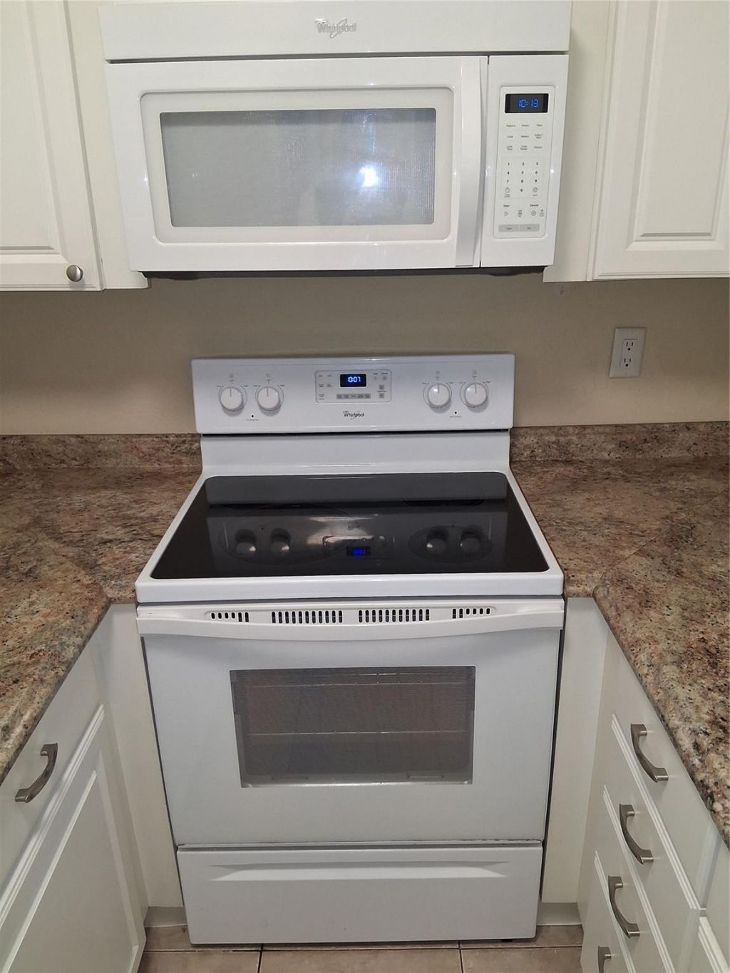 5720 NE 22nd Way, Unit 406, Fort Lauderdale, FL 33308 Photo