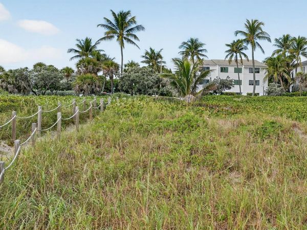 250 S Ocean Boulevard, Unit 252, Delray Beach, FL 33483