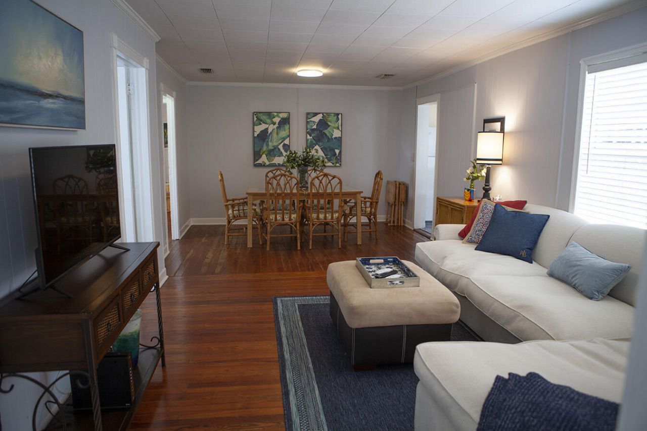 419 43rd Street, West Palm Beach, FL 33407 Photo