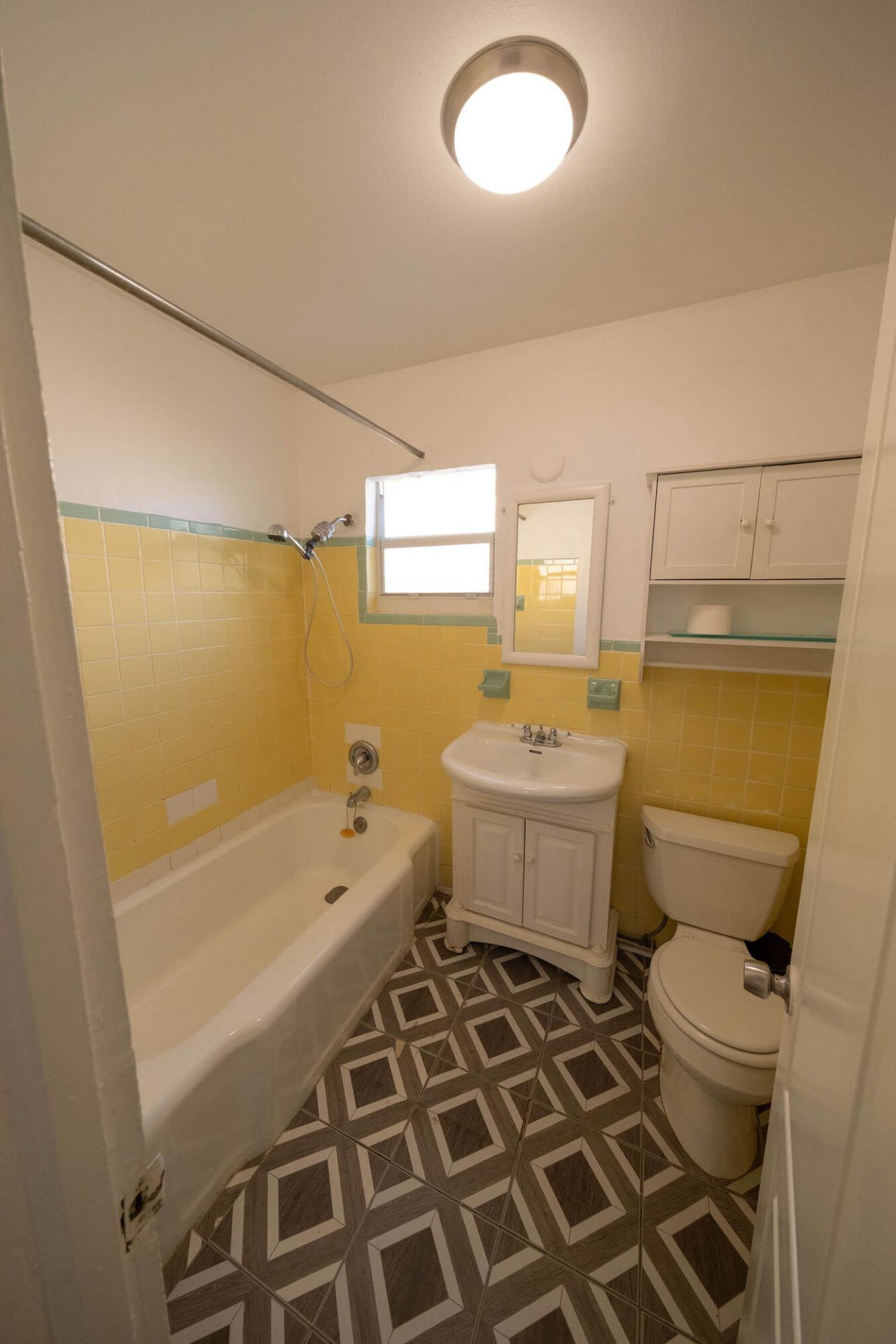 419 43rd Street, West Palm Beach, FL 33407 Photo