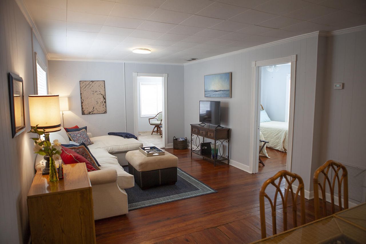 419 43rd Street, West Palm Beach, FL 33407 Photo