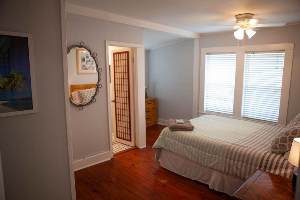 419 43rd Street, West Palm Beach, FL 33407 Photo