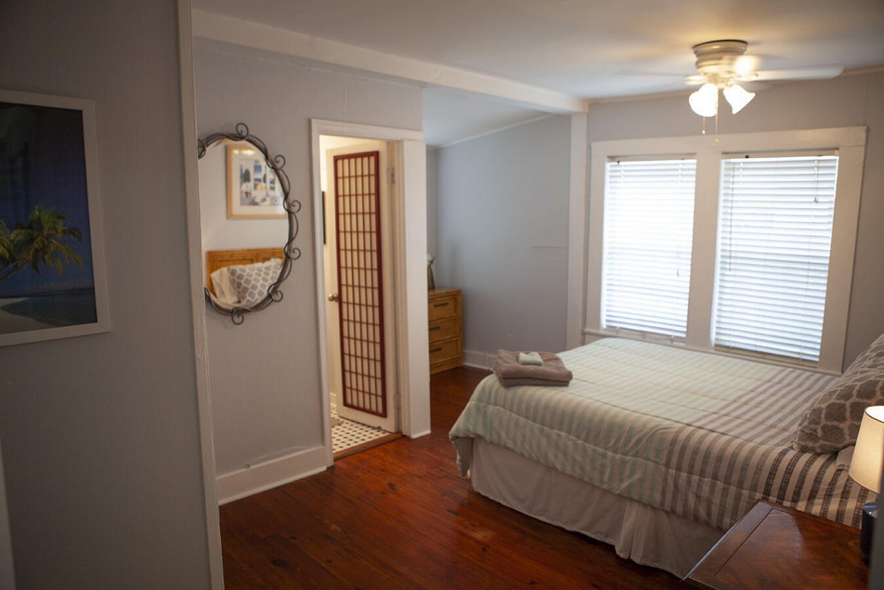 419 43rd Street, West Palm Beach, FL 33407 Photo