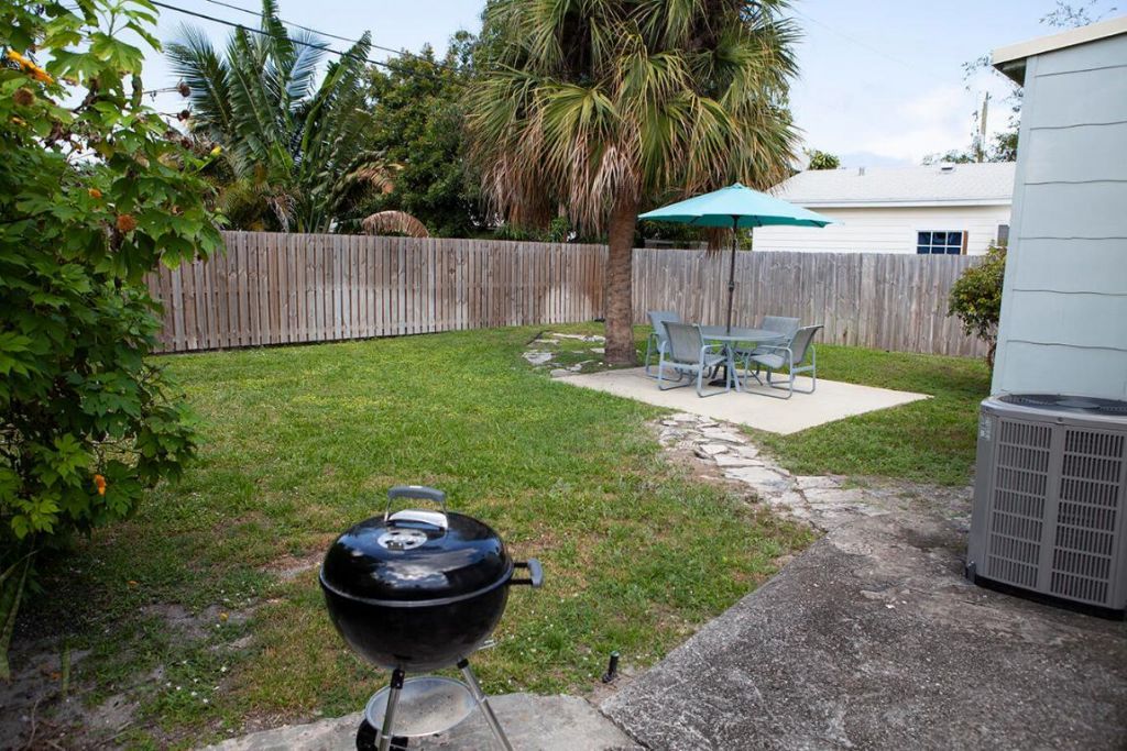 419 43rd Street, West Palm Beach, FL 33407 Photo