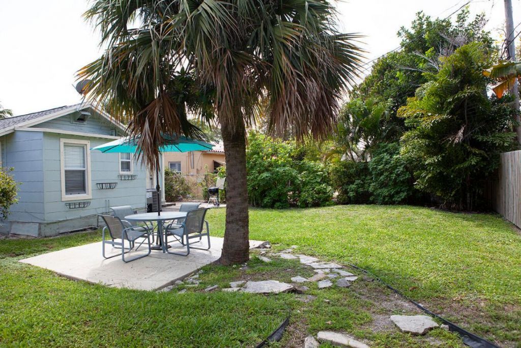 419 43rd Street, West Palm Beach, FL 33407 Photo