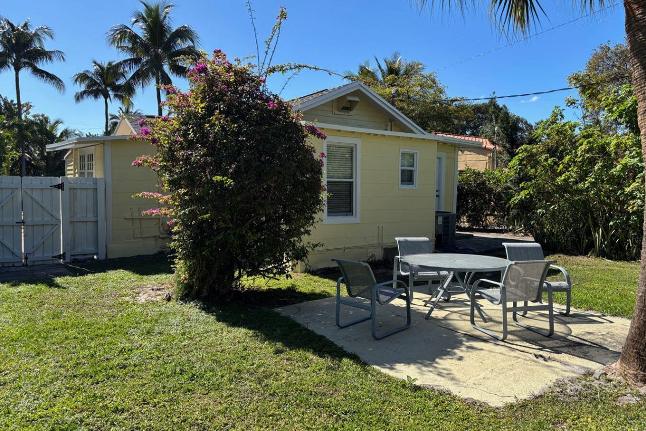 419 43rd Street, West Palm Beach, FL 33407 Photo