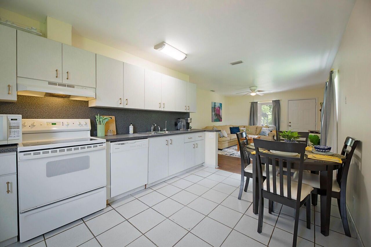 359 W D Road, Unit 1a, Loxahatchee Groves, FL 33470 Photo