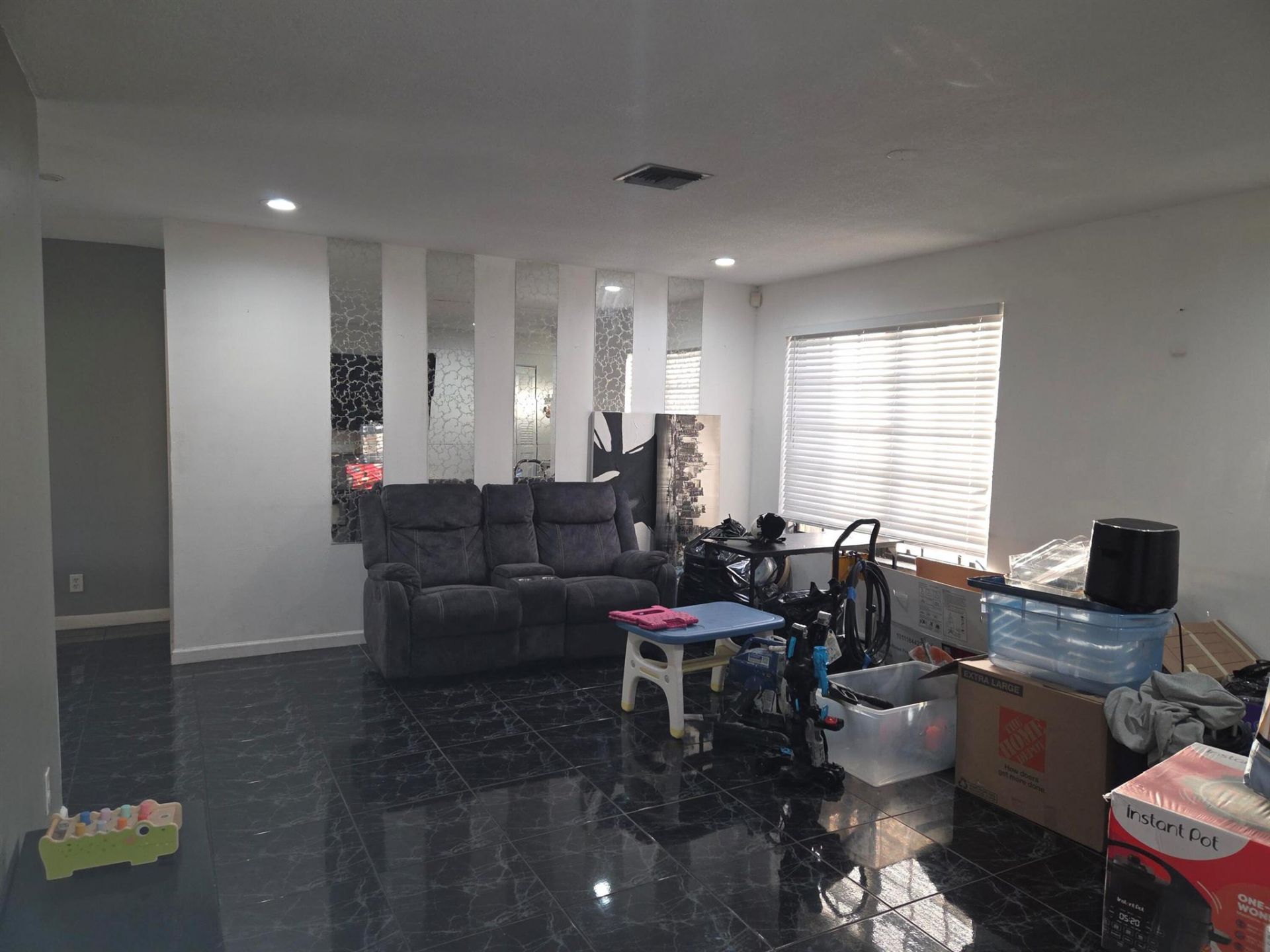 1474 N Mangonia Circle, West Palm Beach, FL 33401 Photo