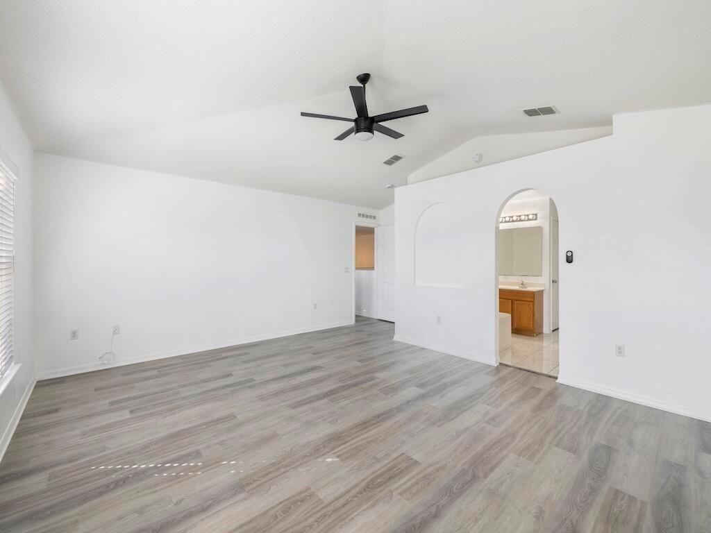 981 SW Mcelroy Avenue, Port Saint Lucie, FL 34984 Photo