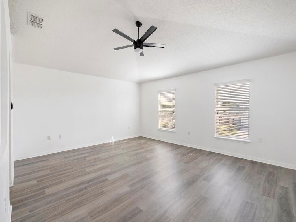 981 SW Mcelroy Avenue, Port Saint Lucie, FL 34984 Photo
