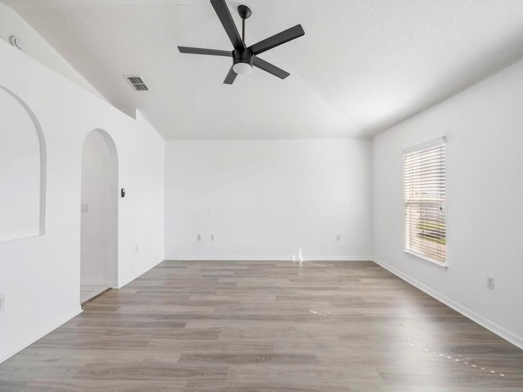 981 SW Mcelroy Avenue, Port Saint Lucie, FL 34984 Photo
