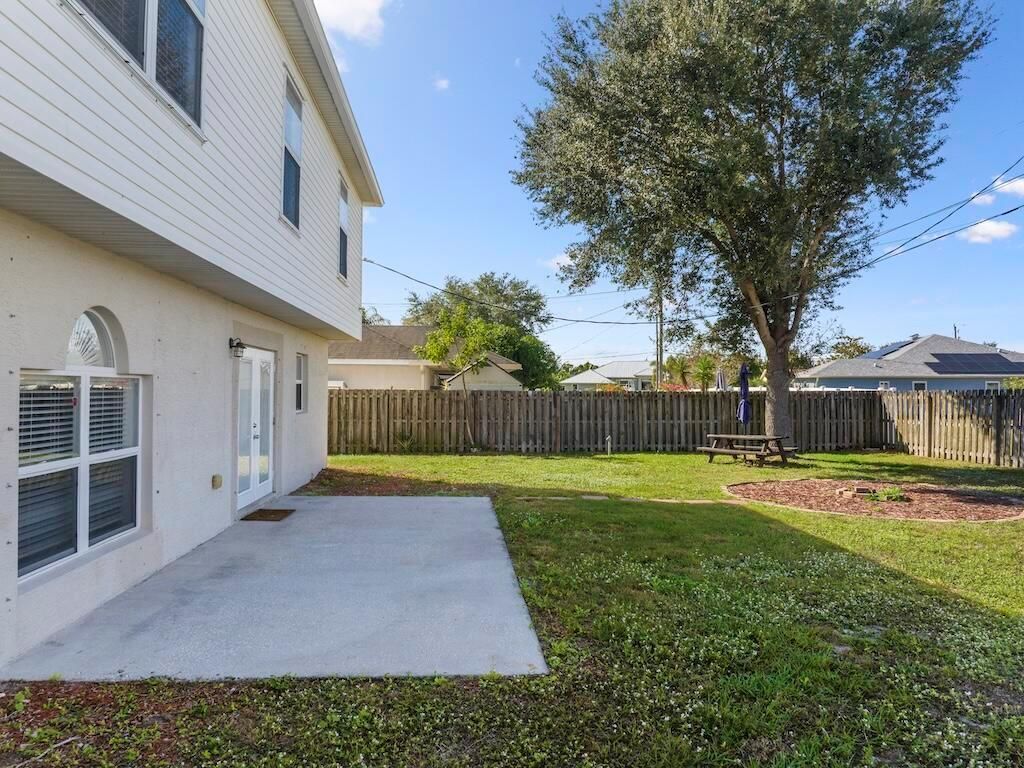 981 SW Mcelroy Avenue, Port Saint Lucie, FL 34984 Photo