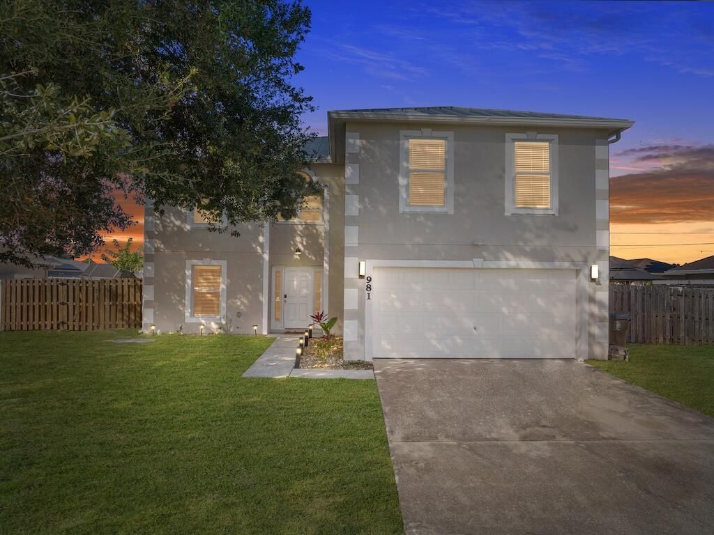981 SW Mcelroy Avenue, Port Saint Lucie, FL 34984 Photo